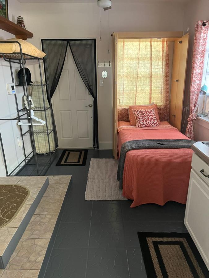 Single Room With Twin Bed On Private Property Eustis エクステリア 写真